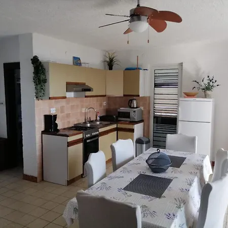 Apartmani Sepcevic Murter Room photo