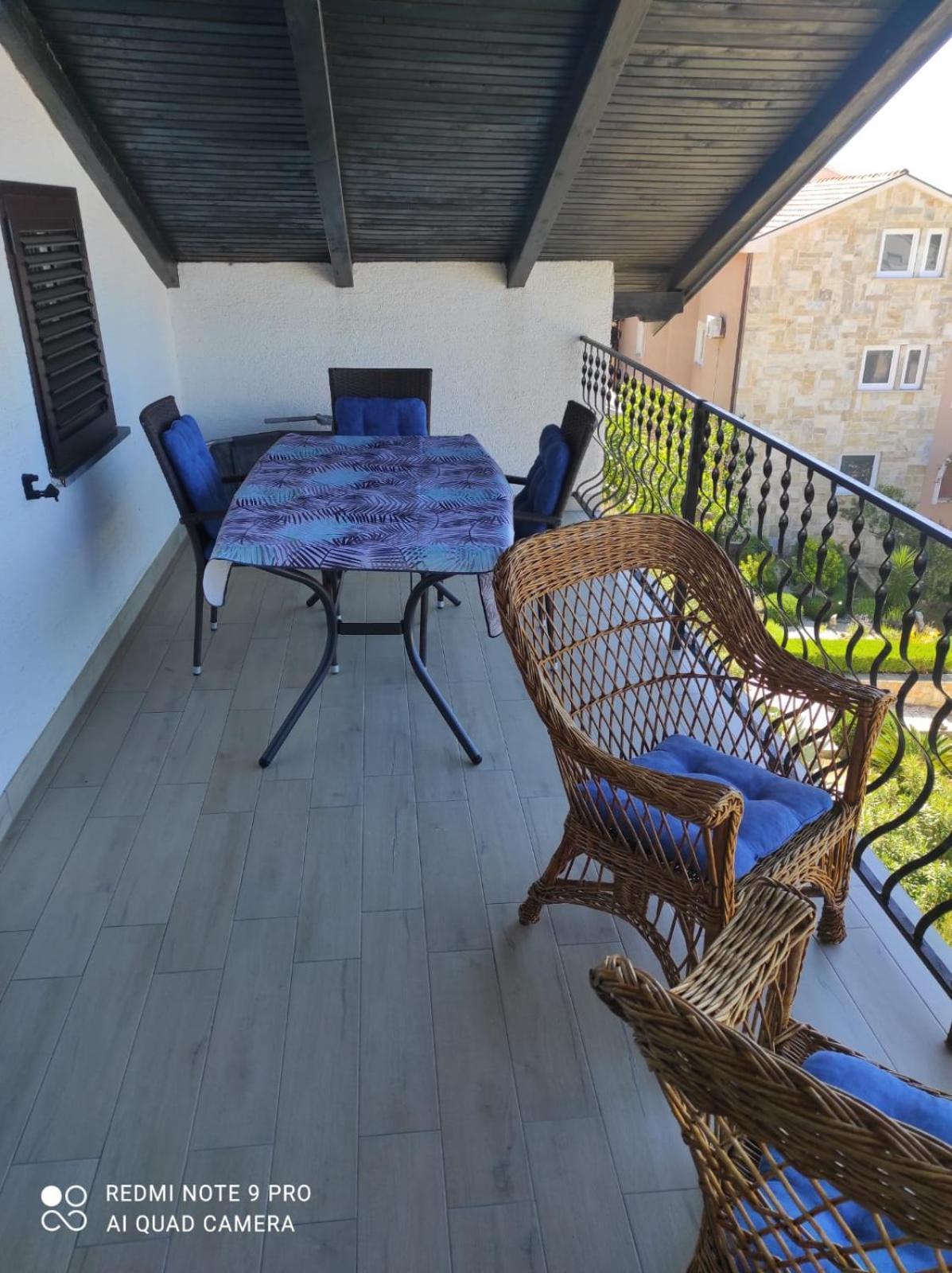 Apartment Sepcevic Murter