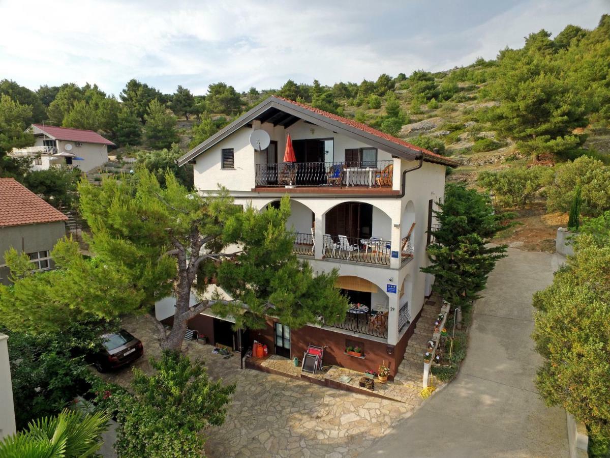 Apartment Sepcevic Murter